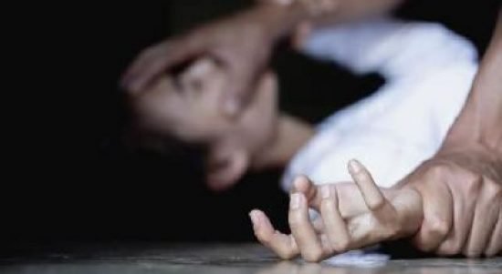 update-bocah-abg-korban-pemerkosaan-jalani-visum-polisi-buru-pelaku_m_163026